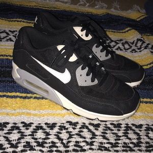 Nike Air Max Shoes